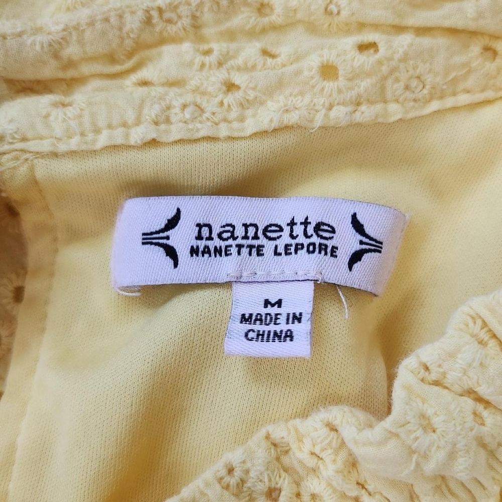 ♡ Yellow Eyelet Ruffle Blouse ♡ - Picture 3 of 3
